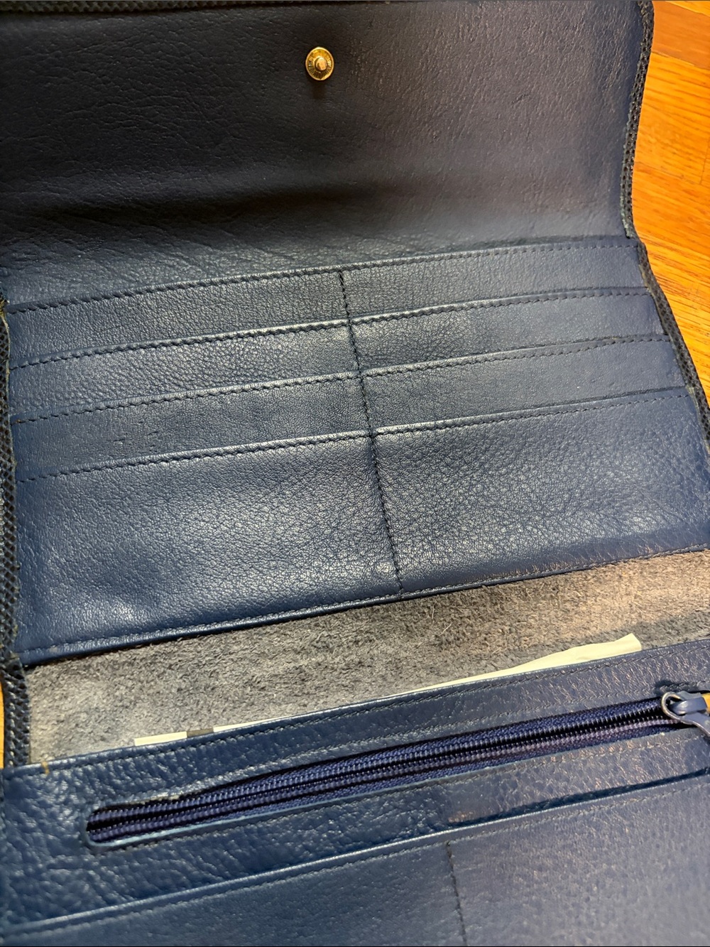 Navy Blue Leather Travel Document Wallet As Is - scratches on front. - Picture 4 of 6